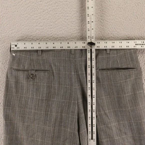 VTG Prince of Wales Check Pants Mens 34x30 Gray 100% Wool Glen Plaid Pleated - Picture 3 of 6